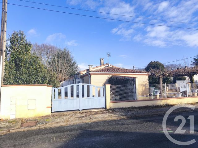 maison à vendre - 5 pièces - 130.0 m2 - VILLENEUVE SUR LOT - 47 - AQUITAINE - Century 21 Bastien Gonzalez