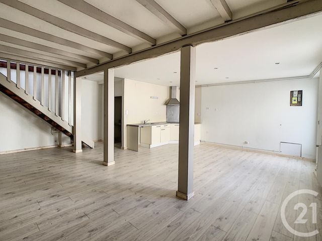 Afficher la photo en grand maison à louer - 3 pièces - 83.56 m2 - VILLENEUVE SUR LOT - 47 - AQUITAINE - Century 21 Bastien Gonzalez