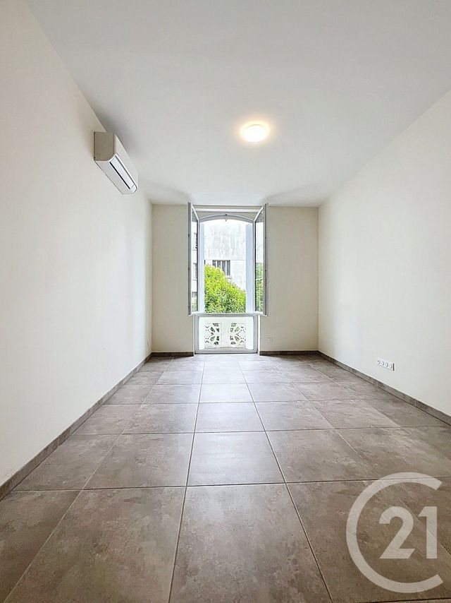 Appartement T3 à louer - 3 pièces - 54.58 m2 - STE LIVRADE SUR LOT - 47 - AQUITAINE - Century 21 Bastien Gonzalez