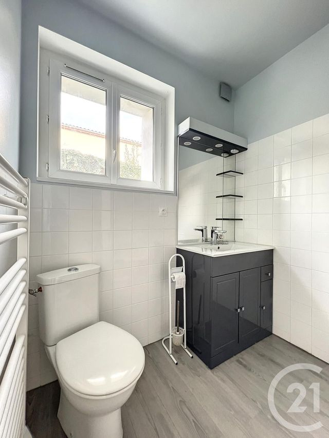 Appartement Studio à louer - 1 pièce - 29.18 m2 - VILLENEUVE SUR LOT - 47 - AQUITAINE - Century 21 Bastien Gonzalez