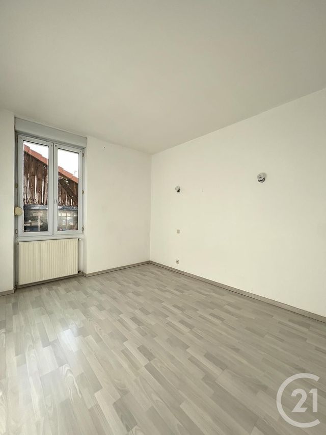 Afficher la photo en grand Appartement à louer - 2 pièces - 56.0 m2 - VILLENEUVE SUR LOT - 47 - AQUITAINE - Century 21 Bastien Gonzalez