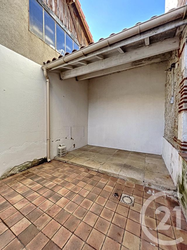 Afficher la photo en grand Appartement à louer - 2 pièces - 56.0 m2 - VILLENEUVE SUR LOT - 47 - AQUITAINE - Century 21 Bastien Gonzalez