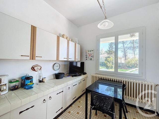 maison à louer - 10 pièces - 150.0 m2 - LE TEMPLE SUR LOT - 47 - AQUITAINE - Century 21 Bastien Gonzalez