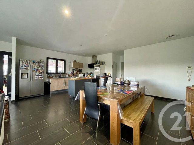 maison à louer - 5 pièces - 126.0 m2 - LA CROIX BLANCHE - 47 - AQUITAINE - Century 21 Bastien Gonzalez