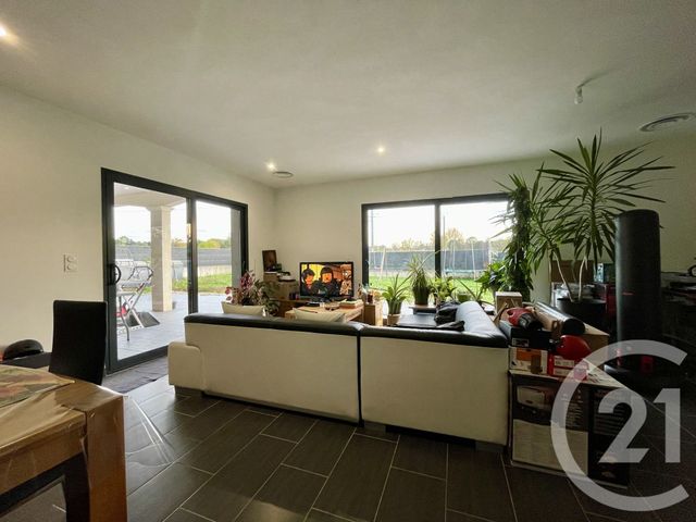 maison à louer - 5 pièces - 126.0 m2 - LA CROIX BLANCHE - 47 - AQUITAINE - Century 21 Bastien Gonzalez