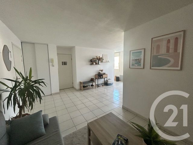 Appartement F2 bis à vendre - 3 pièces - 54.3 m2 - AGEN - 47 - AQUITAINE - Century 21 Bastien Gonzalez