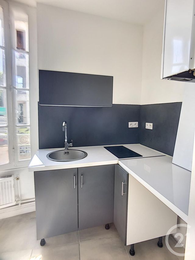 Appartement à louer - 2 pièces - 44.54 m2 - VILLENEUVE SUR LOT - 47 - AQUITAINE - Century 21 Bastien Gonzalez