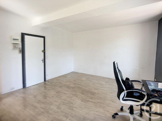 Appartement à louer - 2 pièces - 44.54 m2 - VILLENEUVE SUR LOT - 47 - AQUITAINE - Century 21 Bastien Gonzalez