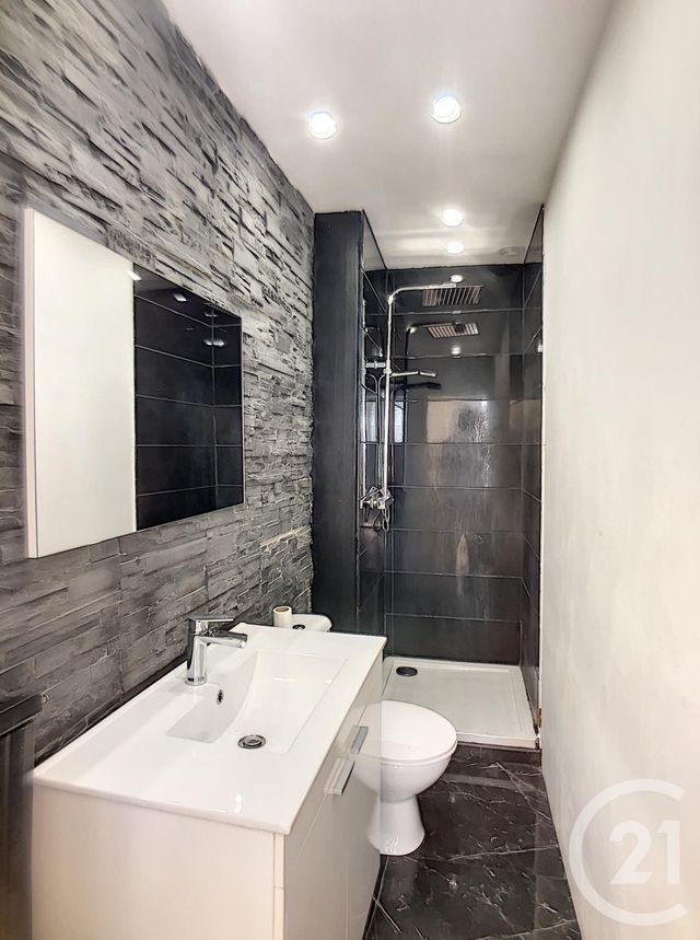 Appartement à louer - 2 pièces - 44.54 m2 - VILLENEUVE SUR LOT - 47 - AQUITAINE - Century 21 Bastien Gonzalez