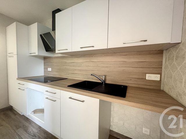 Appartement T2 à louer - 2 pièces - 45.37 m2 - VILLENEUVE SUR LOT - 47 - AQUITAINE - Century 21 Bastien Gonzalez