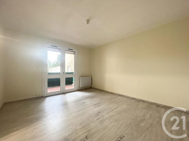 Appartement T2 à louer - 2 pièces - 45.37 m2 - VILLENEUVE SUR LOT - 47 - AQUITAINE - Century 21 Bastien Gonzalez
