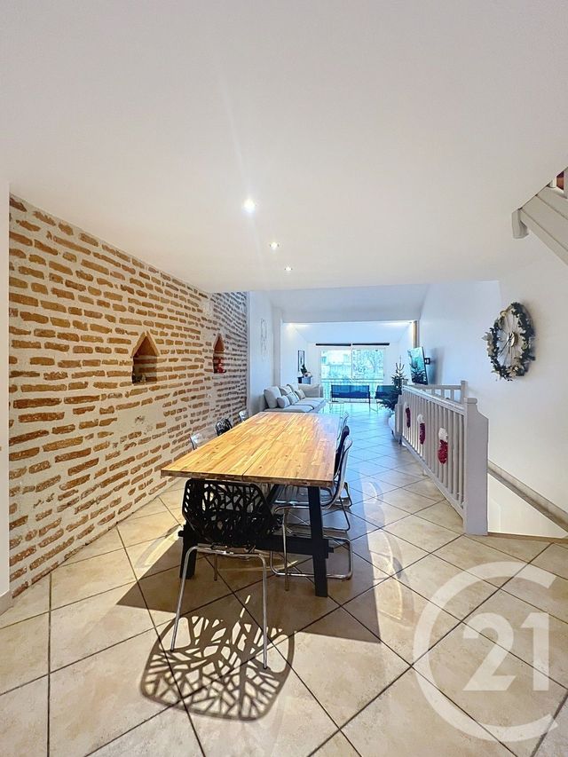 maison à louer - 5 pièces - 141.18 m2 - VILLENEUVE SUR LOT - 47 - AQUITAINE - Century 21 Bastien Gonzalez