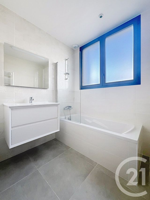 maison à louer - 3 pièces - 77.96 m2 - VILLENEUVE SUR LOT - 47 - AQUITAINE - Century 21 Bastien Gonzalez