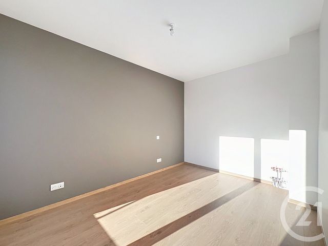 maison à louer - 3 pièces - 77.96 m2 - VILLENEUVE SUR LOT - 47 - AQUITAINE - Century 21 Bastien Gonzalez