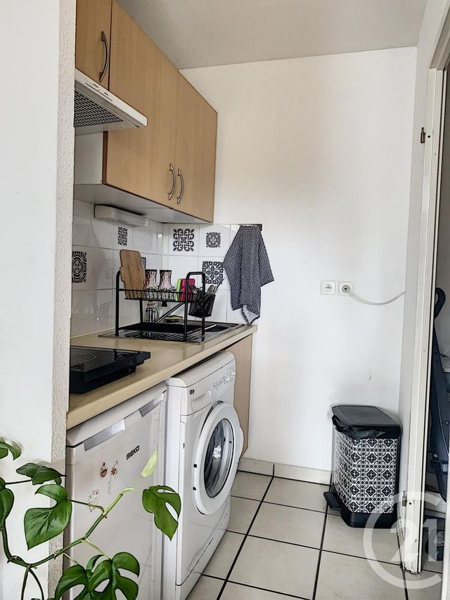 Appartement T2 à louer - 2 pièces - 45.15 m2 - VILLENEUVE SUR LOT - 47 - AQUITAINE - Century 21 Bastien Gonzalez
