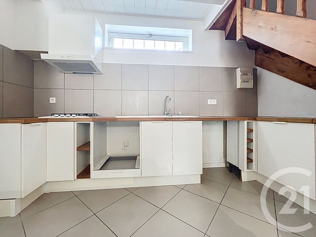 maison à louer - 4 pièces - 75.0 m2 - VILLENEUVE SUR LOT - 47 - AQUITAINE - Century 21 Bastien Gonzalez