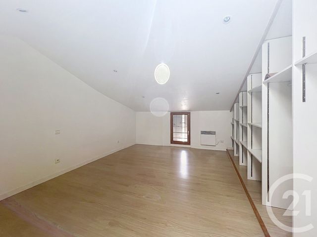 maison à louer - 4 pièces - 75.0 m2 - VILLENEUVE SUR LOT - 47 - AQUITAINE - Century 21 Bastien Gonzalez