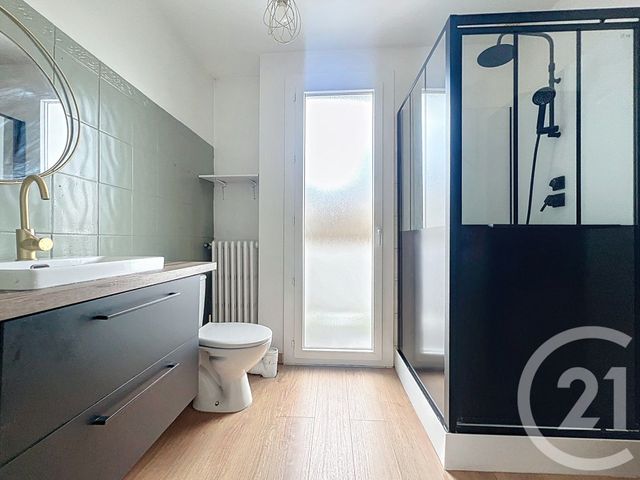 maison à louer - 5 pièces - 97.7 m2 - VILLENEUVE SUR LOT - 47 - AQUITAINE - Century 21 Bastien Gonzalez