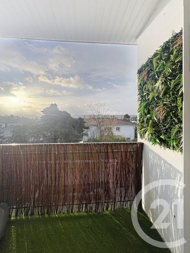 maison à louer - 5 pièces - 97.7 m2 - VILLENEUVE SUR LOT - 47 - AQUITAINE - Century 21 Bastien Gonzalez