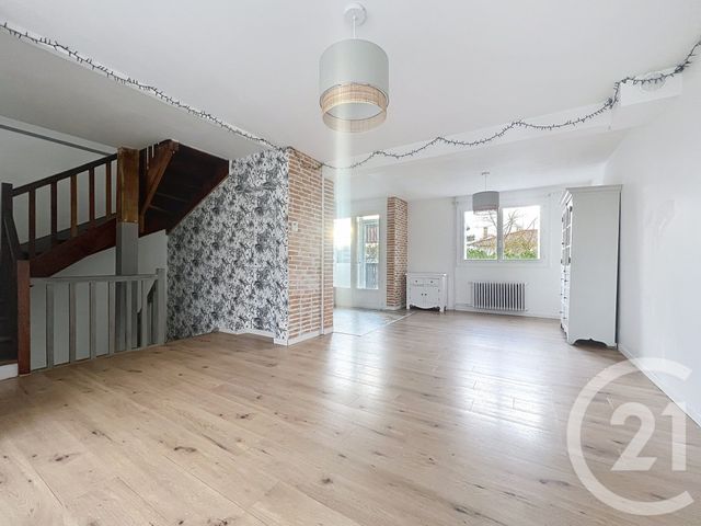 maison à louer - 5 pièces - 97.7 m2 - VILLENEUVE SUR LOT - 47 - AQUITAINE - Century 21 Bastien Gonzalez