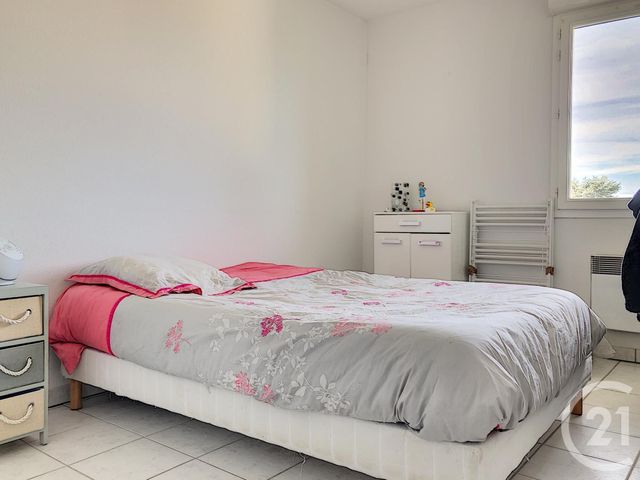 Appartement T2 à louer - 2 pièces - 44.56 m2 - VILLENEUVE SUR LOT - 47 - AQUITAINE - Century 21 Bastien Gonzalez