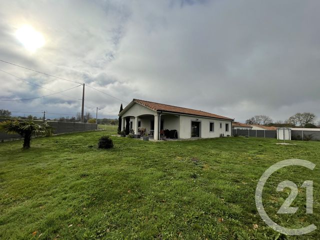 maison à louer - 5 pièces - 127.0 m2 - LA CROIX BLANCHE - 47 - AQUITAINE - Century 21 Bastien Gonzalez