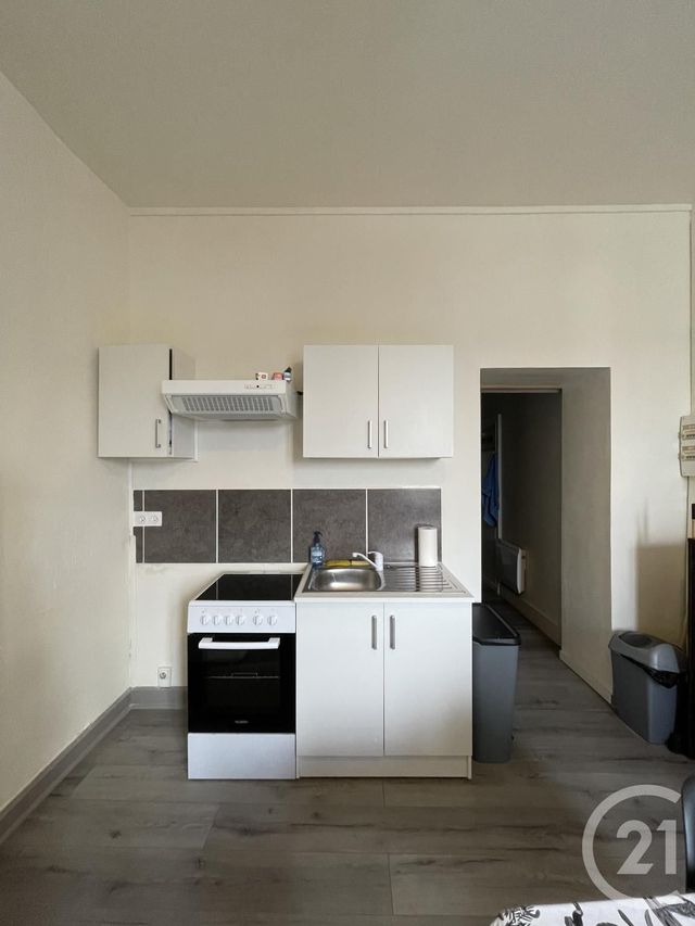 Appartement Studio à louer ST SYLVESTRE SUR LOT