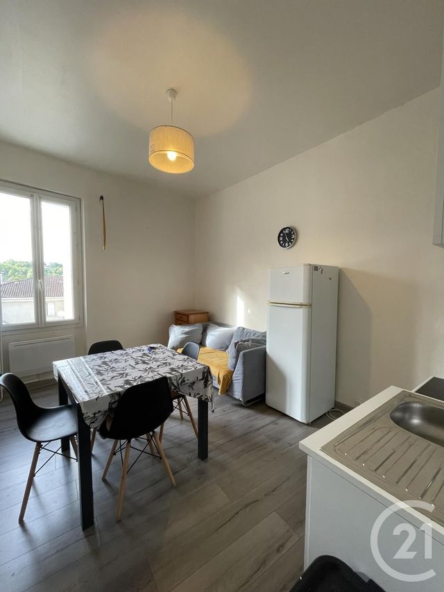 Appartement Studio à louer - 1 pièce - 25.35 m2 - ST SYLVESTRE SUR LOT - 47 - AQUITAINE - Century 21 Bastien Gonzalez