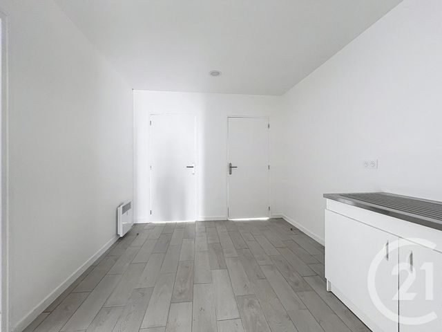 Appartement Local à louer - 6 pièces - 387.87 m2 - CANCON - 47 - AQUITAINE - Century 21 Bastien Gonzalez