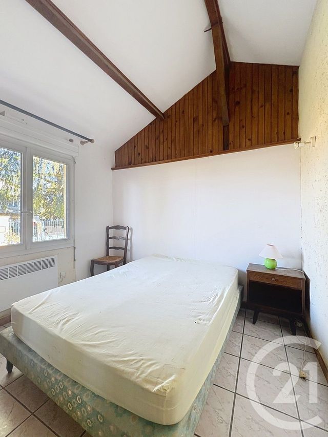 Appartement T2 à louer - 2 pièces - 43.0 m2 - VILLENEUVE SUR LOT - 47 - AQUITAINE - Century 21 Bastien Gonzalez