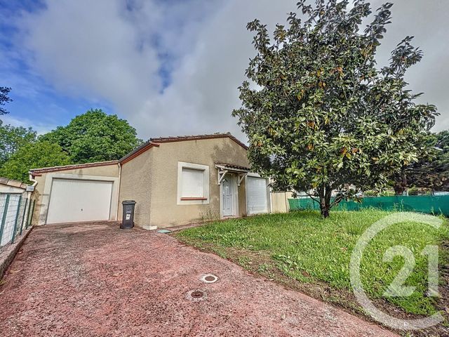 maison à louer - 4 pièces - 91.0 m2 - VILLENEUVE SUR LOT - 47 - AQUITAINE - Century 21 Bastien Gonzalez