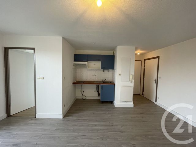 Appartement F2 à louer - 2 pièces - 35.85 m2 - LE PASSAGE - 47 - AQUITAINE - Century 21 Bastien Gonzalez