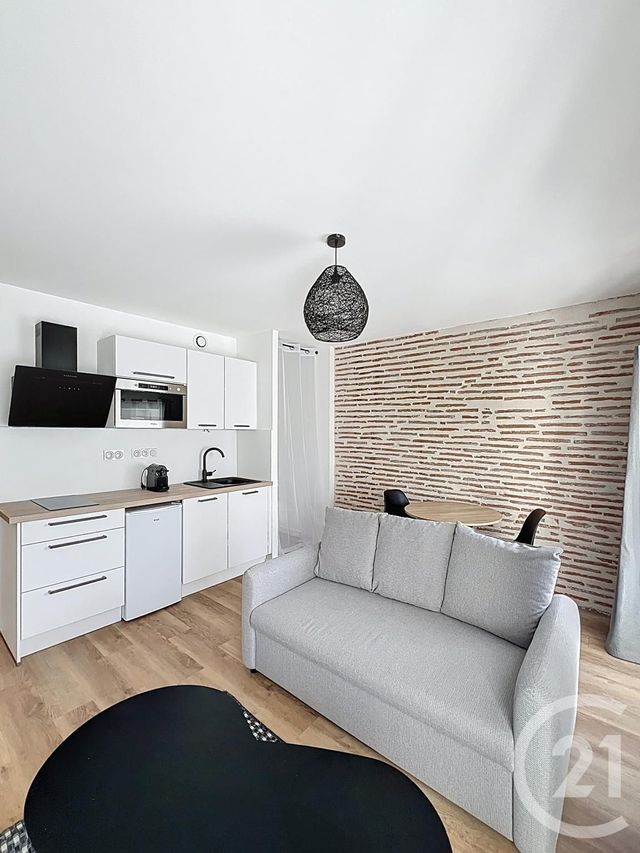 Appartement F1 bis à louer - 2 pièces - 31.91 m2 - VILLENEUVE SUR LOT - 47 - AQUITAINE - Century 21 Bastien Gonzalez