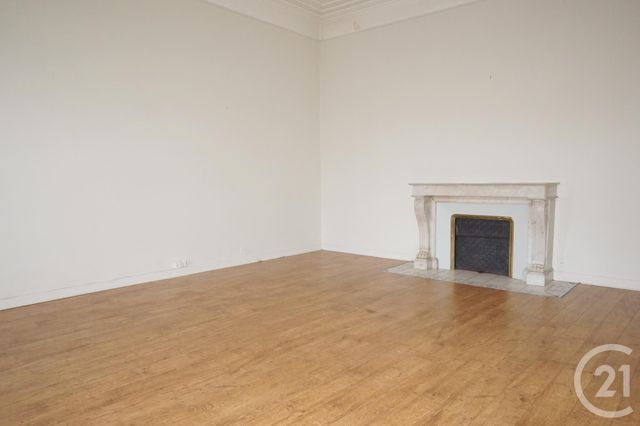 Appartement F7 à vendre - 7 pièces - 200.0 m2 - VILLENEUVE SUR LOT - 47 - AQUITAINE - Century 21 Bastien Gonzalez