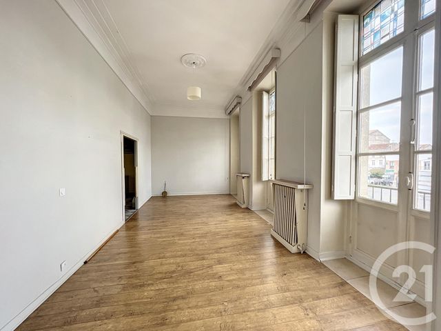 Appartement F7 à vendre - 7 pièces - 200.0 m2 - VILLENEUVE SUR LOT - 47 - AQUITAINE - Century 21 Bastien Gonzalez