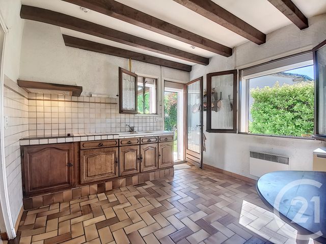 maison à vendre - 5 pièces - 100.44 m2 - VILLENEUVE SUR LOT - 47 - AQUITAINE - Century 21 Bastien Gonzalez maison à vendre - 5 pièces - 100.44 m2 - VILLENEUVE SUR LOT - 47 - AQUITAINE - Century 21 Bastien Gonzalez