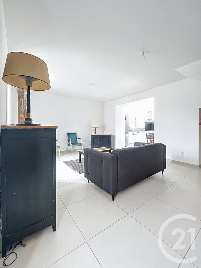 maison à louer - 4 pièces - 116.87 m2 - VILLENEUVE SUR LOT - 47 - AQUITAINE - Century 21 Bastien Gonzalez