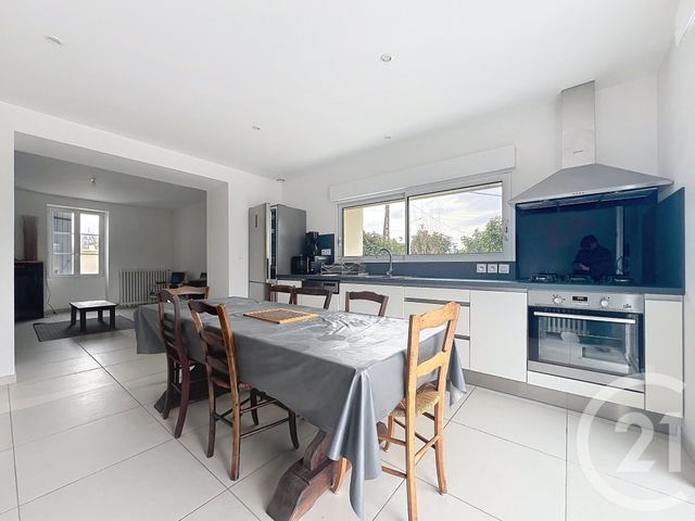 maison à louer - 4 pièces - 116.87 m2 - VILLENEUVE SUR LOT - 47 - AQUITAINE - Century 21 Bastien Gonzalez