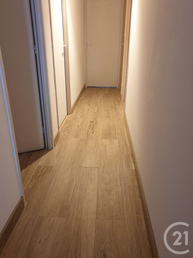 Afficher la photo en grand maison à vendre - 4 pièces - 106.55 m2 - PINEL HAUTERIVE - 47 - AQUITAINE - Century 21 Bastien Gonzalez