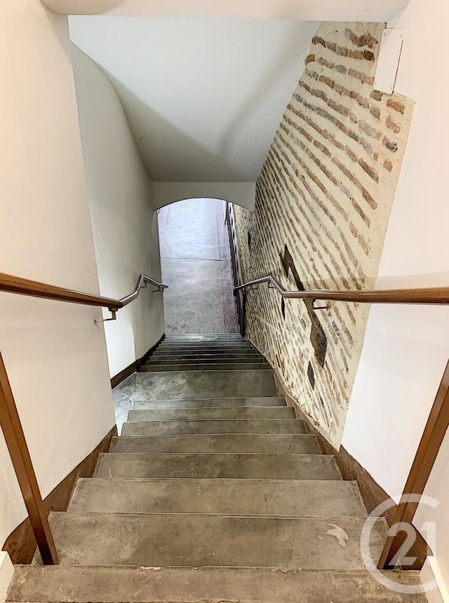 Appartement T4 à louer - 4 pièces - 110.71 m2 - STE LIVRADE SUR LOT - 47 - AQUITAINE - Century 21 Bastien Gonzalez Appartement T4 à louer - 4 pièces - 110.71 m2 - STE LIVRADE SUR LOT - 47 - AQUITAINE - Century 21 Bastien Gonzalez