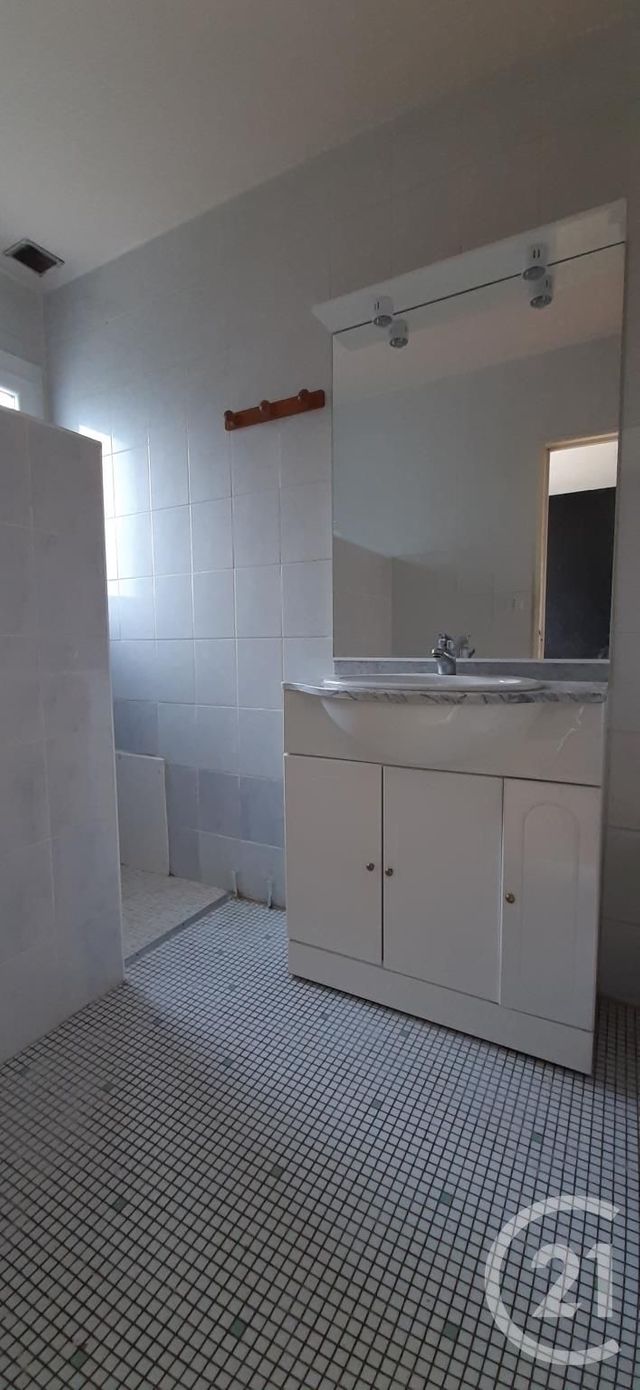 maison à vendre - 6 pièces - 120.61 m2 - CASSENEUIL - 47 - AQUITAINE - Century 21 Bastien Gonzalez maison à vendre - 6 pièces - 120.61 m2 - CASSENEUIL - 47 - AQUITAINE - Century 21 Bastien Gonzalez