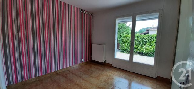 maison à vendre - 6 pièces - 120.61 m2 - CASSENEUIL - 47 - AQUITAINE - Century 21 Bastien Gonzalez maison à vendre - 6 pièces - 120.61 m2 - CASSENEUIL - 47 - AQUITAINE - Century 21 Bastien Gonzalez
