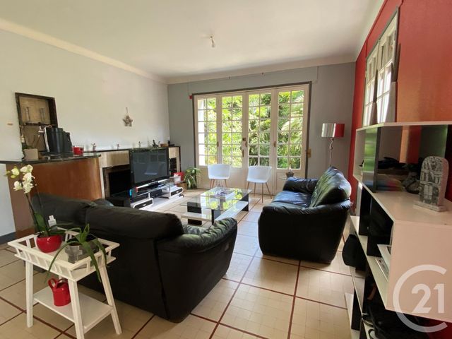 Afficher la photo en grand maison à vendre - 6 pièces - 175.0 m2 - VILLENEUVE SUR LOT - 47 - AQUITAINE - Century 21 Bastien Gonzalez