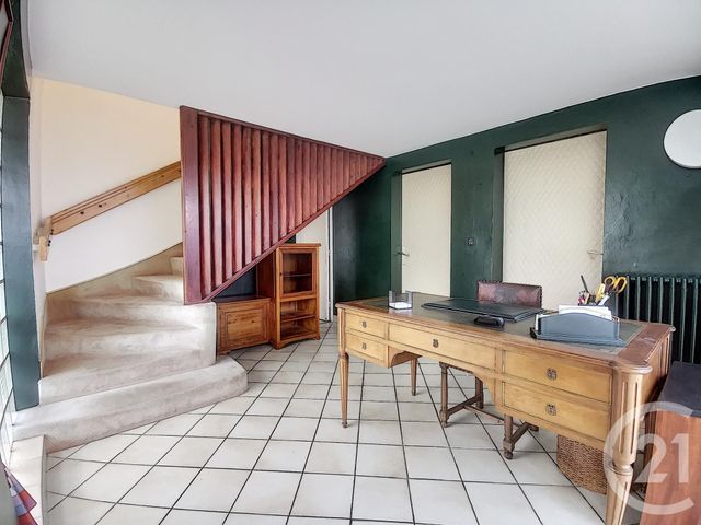 maison à vendre - 8 pièces - 130.1 m2 - VILLENEUVE SUR LOT - 47 - AQUITAINE - Century 21 Bastien Gonzalez maison à vendre - 8 pièces - 130.1 m2 - VILLENEUVE SUR LOT - 47 - AQUITAINE - Century 21 Bastien Gonzalez