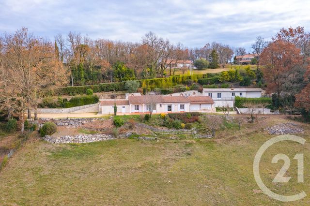 maison à vendre - 4 pièces - 167.02 m2 - PUJOLS - 47 - AQUITAINE - Century 21 Bastien Gonzalez